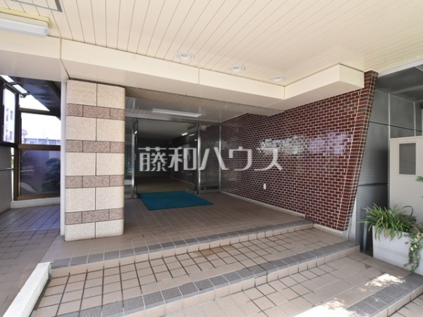 エントランス　【ニュー武蔵野マンション】