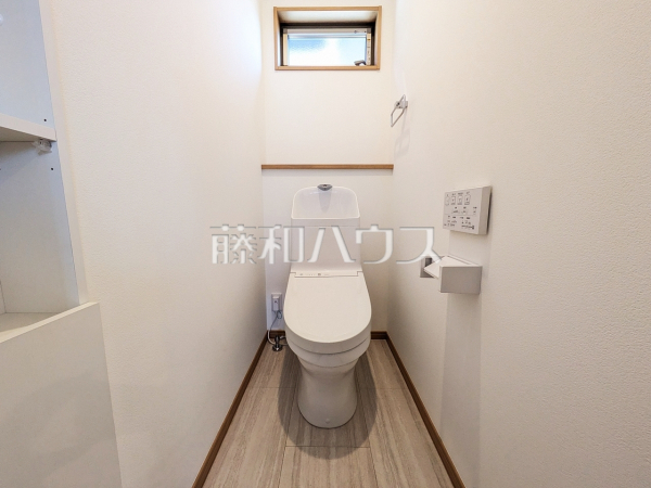 トイレ　【志木市柏町５丁目】