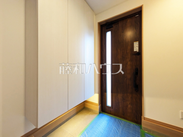 玄関　【志木市柏町５丁目】