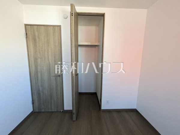 収納　【春日井市気噴町北１丁目】