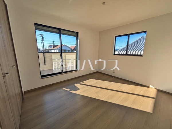 居室　【春日井市気噴町北１丁目】