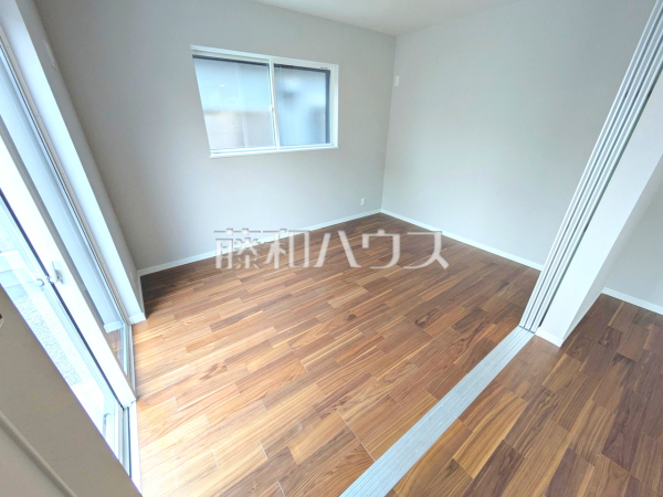 居室　【所沢市狭山ケ丘２丁目】