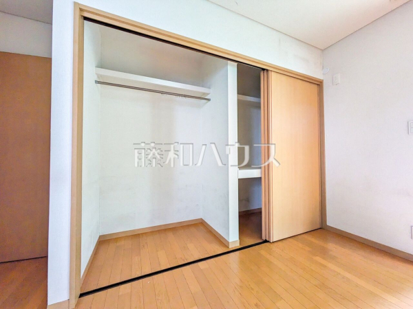 収納　【東久留米市小山１丁目】