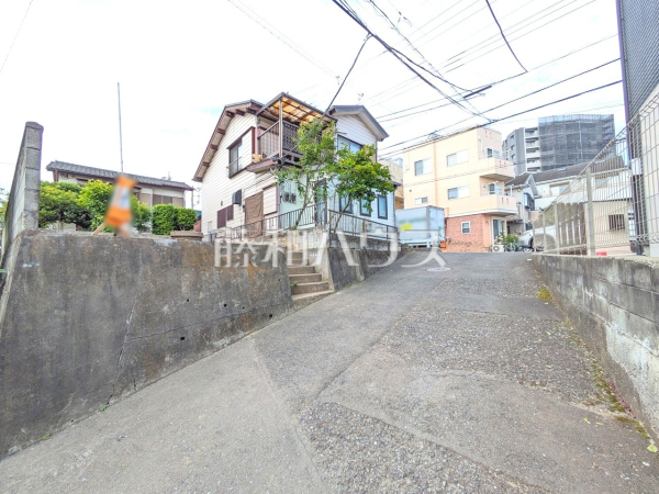 接道状況および現場風景　【所沢市大字北秋津】