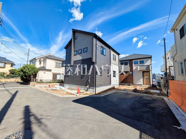 接道状況および現場風景　【東久留米市氷川台１丁目】西武池袋線 東久留米駅 徒歩14分♪