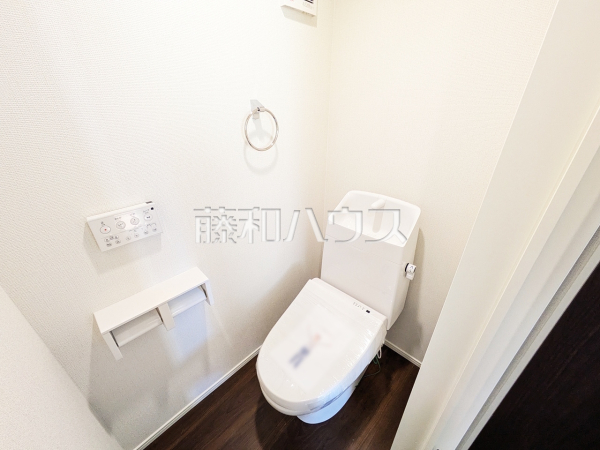 2号棟　トイレ　【春日井市岩成台７丁目】