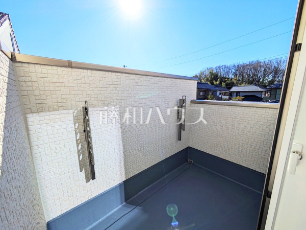 2号棟　バルコニー　【春日井市岩成台７丁目】