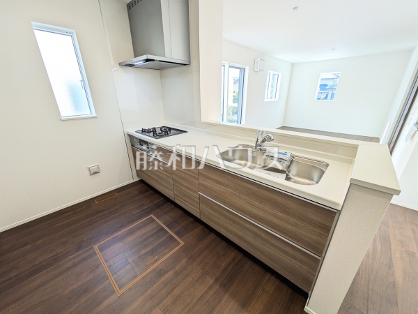 2号棟　キッチン　【春日井市岩成台７丁目】