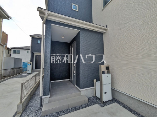 1号棟　玄関　【春日井市気噴町５丁目】