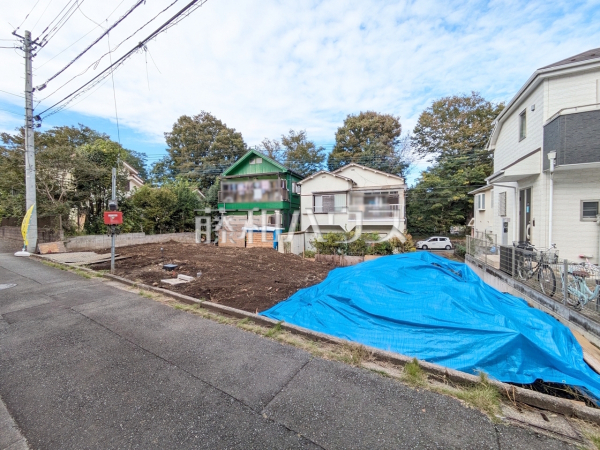 ≪現地外観≫ハウスメーカーからプランまでフルオーダーで自由にマイホームがつくれる、建築条件のない宅地分譲　　【府中市紅葉丘２丁目】