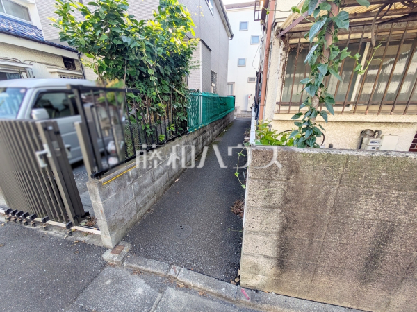 接道状況および現場風景　【調布市国領町６丁目】