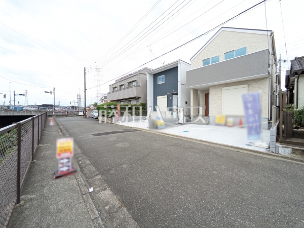 接道状況および現場風景　【所沢市大字山口】