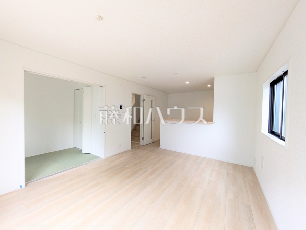 2号棟　リビング　【福岡市南区曰佐３丁目】