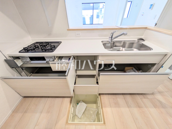 2号棟　キッチン収納　【福岡市南区曰佐３丁目】