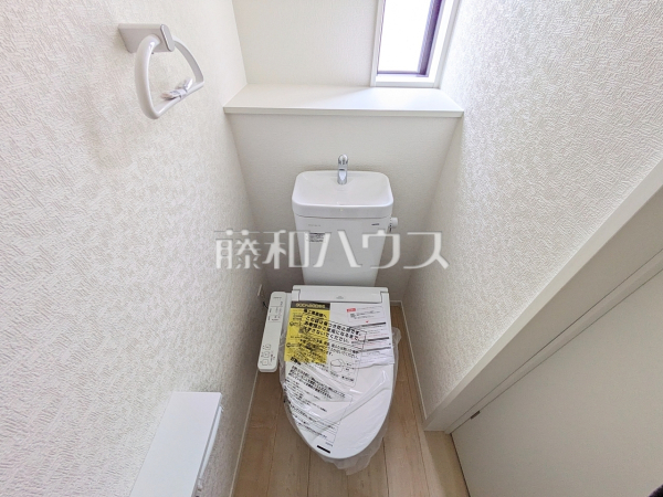 2号棟　トイレ　【福岡市南区曰佐３丁目】