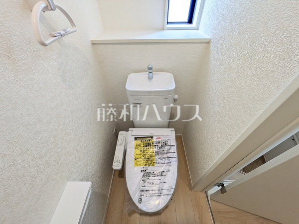 3号棟　トイレ　【福岡市南区曰佐３丁目】