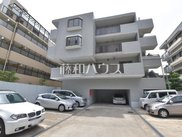 外観　【グローリア初穂喜多見】