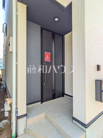 1号棟　玄関　【昭島市福島町】