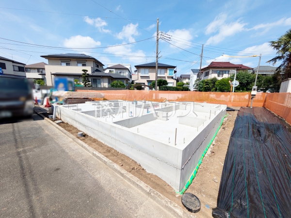 ≪現地外観≫ 物件の事、諸費用の事など、小さな疑問も、お気軽にご連絡・ご相談下さい。 　【狛江市岩戸南３丁目】