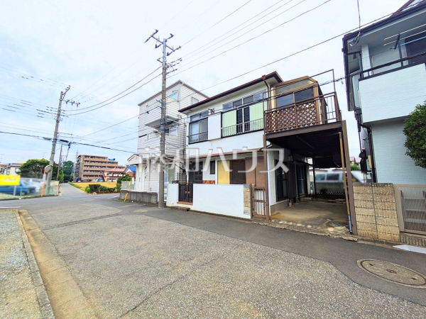 接道状況および現場風景　【和光市南１丁目】 周辺環境はもちろん、日当たりや設備仕様など、実際に行ってみないと分からないことも多くございます。営業担当がご案内いたしますので、お気軽にお問い合わせください 