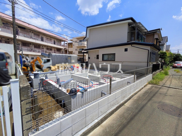  ここに住む方を想像して、着々と建築しております！ 　【三鷹市北野１丁目】