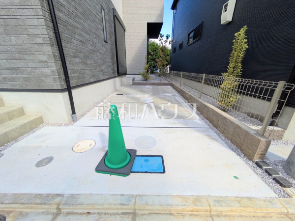 8号棟　カースペース　【新座市池田３丁目】