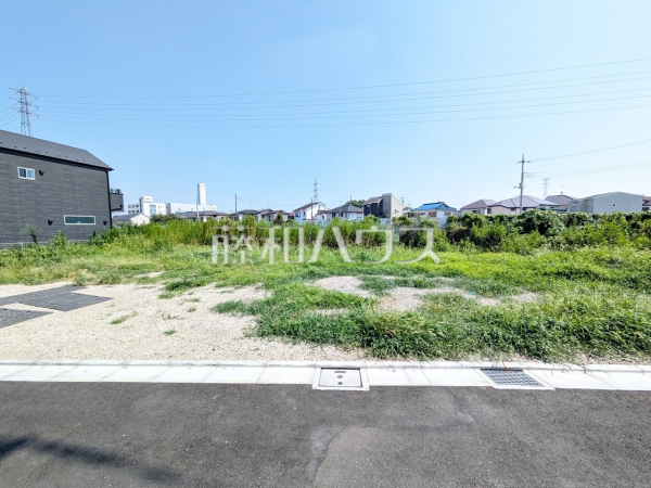 ≪現地外観≫ 物件の事、諸費用の事など、小さな疑問も、お気軽にご連絡・ご相談下さい。 【府中市西原町２丁目】