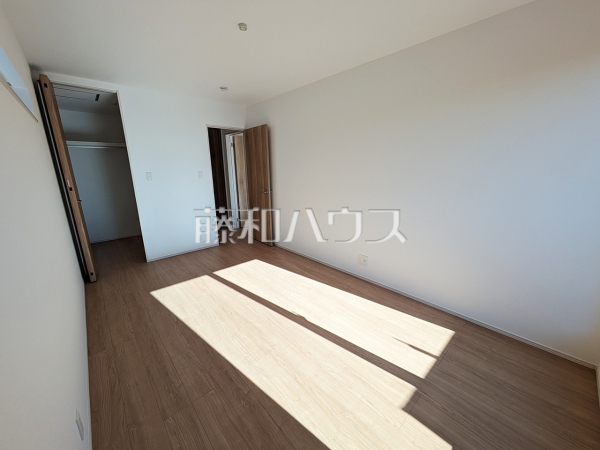 2号棟　居室　【春日井市高山町３丁目】