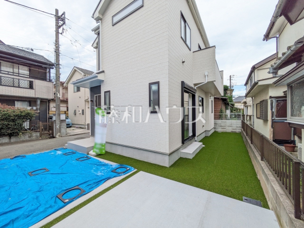 庭　【小平市大沼町４丁目】