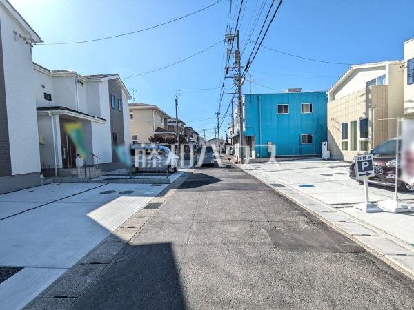 接道状況および現場風景　【北名古屋市薬師寺山浦】