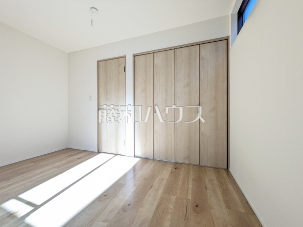 納戸　【西東京市向台町６丁目】