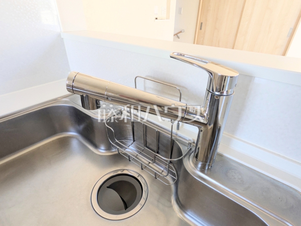 キッチン水栓　【西東京市向台町６丁目】