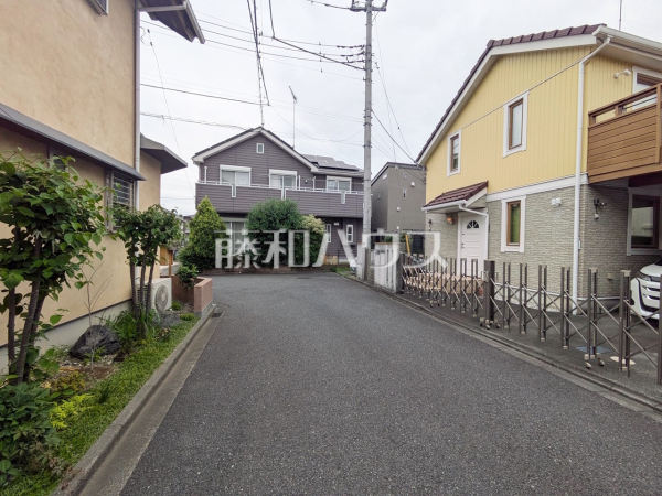 接道状況および現場風景　【日野市大字日野】