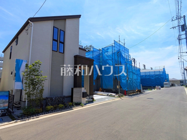 接道状況および現場風景　【三鷹市野崎３丁目】