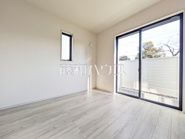 居室　【八王子市並木町】