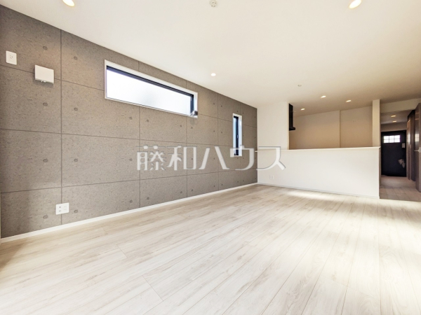 リビング　【八王子市並木町】