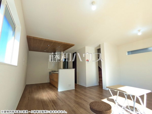 1号棟 リビング 【名古屋市北区福徳町5丁目】 1号棟 リビング 【名古屋市北区福徳町5丁目】