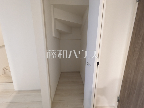 収納　【北名古屋市高田寺起返】