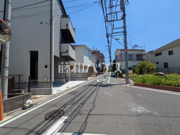 接道状況および現場風景　【世田谷区千歳台６丁目】