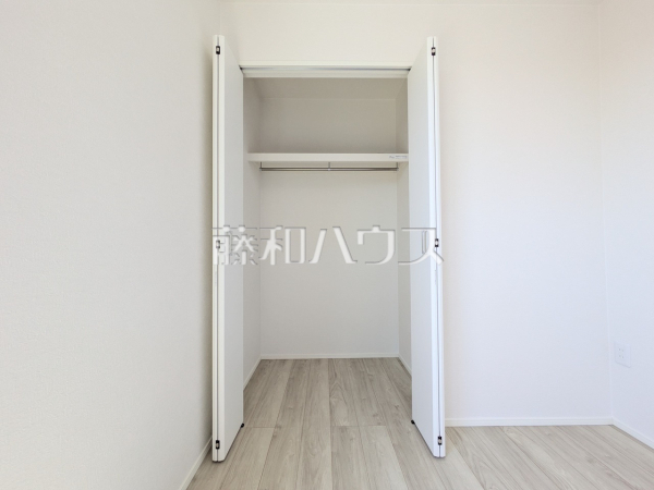 収納　【世田谷区千歳台６丁目】