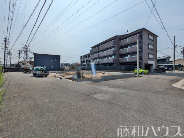 接道状況および現場風景　【春日井市味美町３丁目】