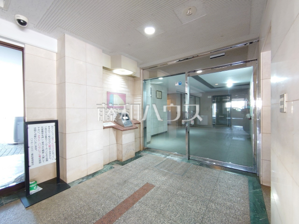 エントランス　【ハイホーム立川一番町】