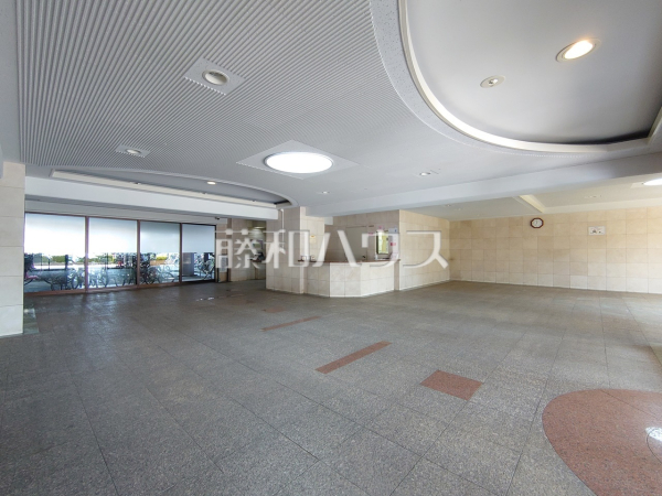 エントランス　【ハイホーム立川一番町】