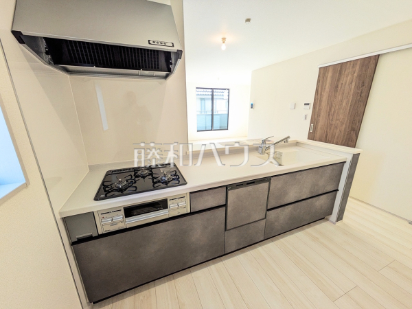 キッチン　【練馬区貫井４丁目】