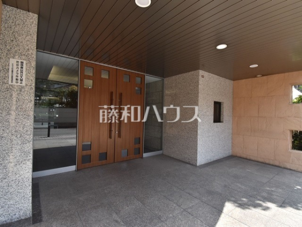エントランス　【テラス杉並蚕糸の森】