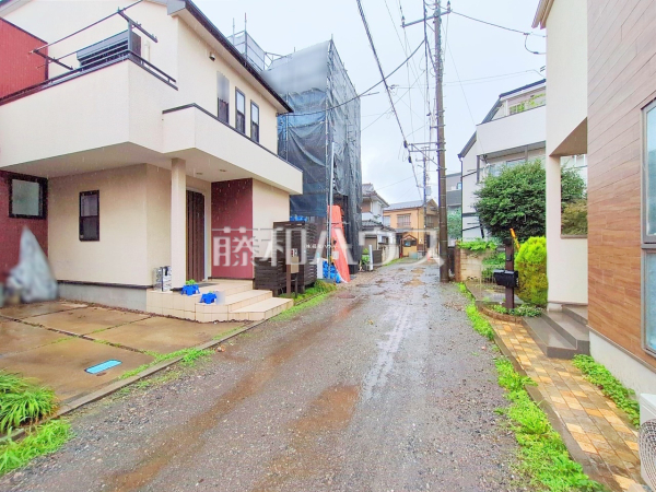 接道状況および現場風景　【新座市新堀２丁目】