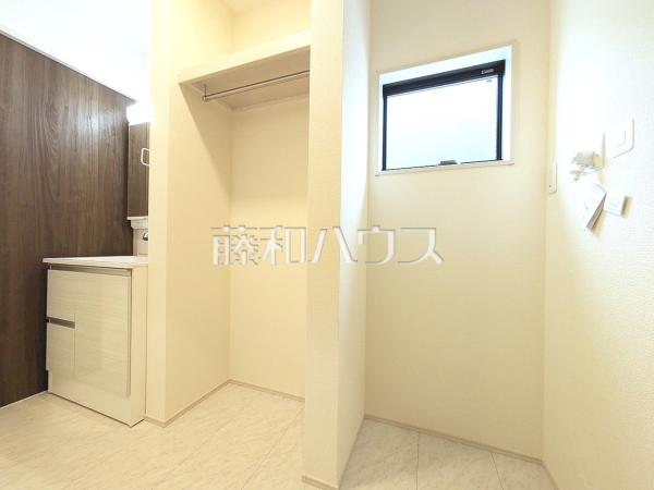 ２号棟　洗面室　【八王子市川口町】