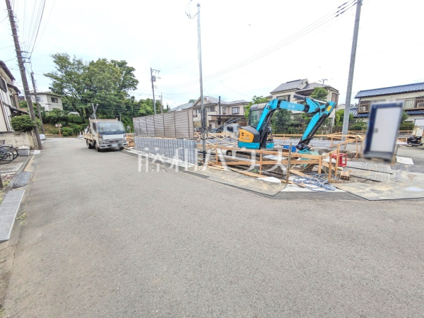 接道状況および現場風景　【東村山市多摩湖町２丁目】