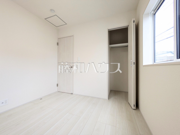 居室　【三鷹市中原３丁目】