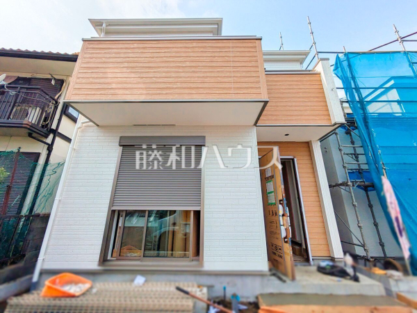 2号棟　外観　【所沢市花園４丁目】 建物のプレゼンをさせていただきますので、実際の完成イメージを思い描いていただくことができます。お気軽にお問合せ下さい。 